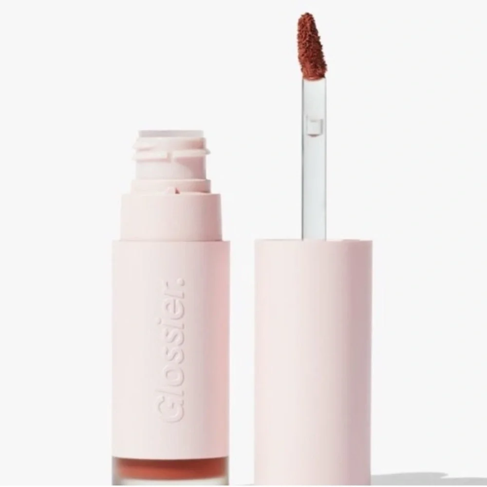 Glossier G Suit Soft Touch Lip Creme - Picture 9 of 16